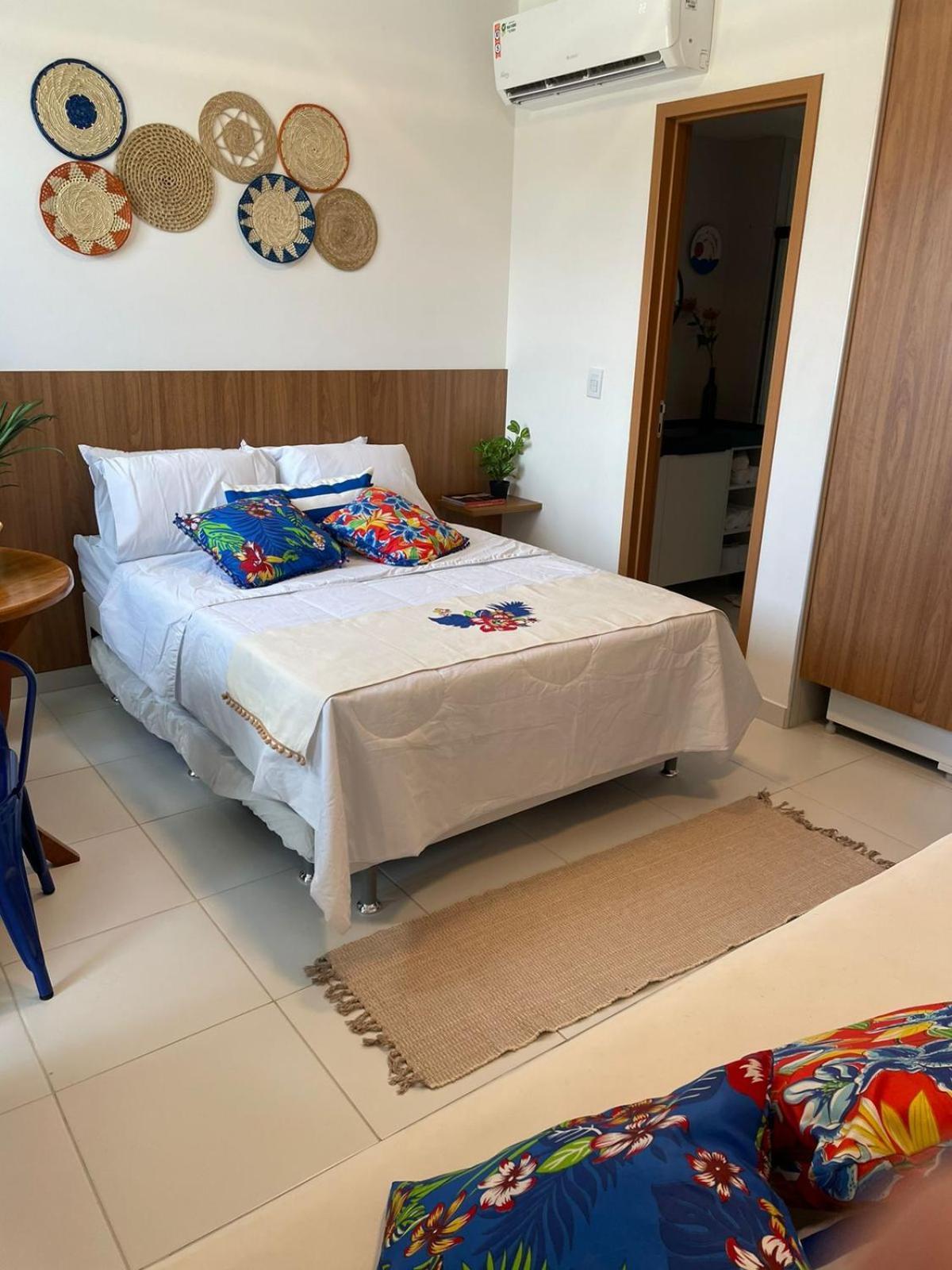 Makia Muro Alto Flat *